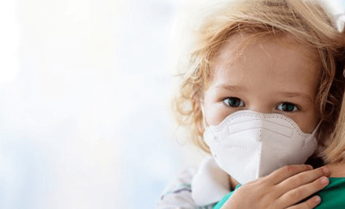 Çocuklar Koronavirüsten Korunmak İçin Maske Takmalı Mı